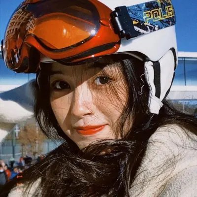天才少女福尔摩斯2