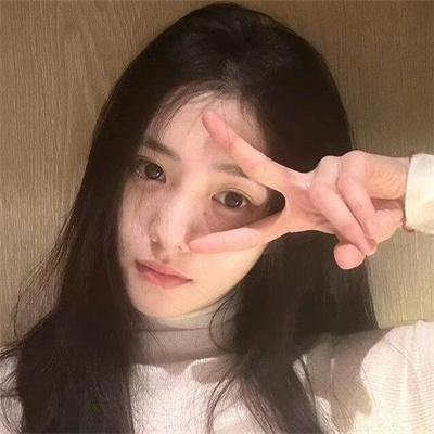 花吃了那女孩